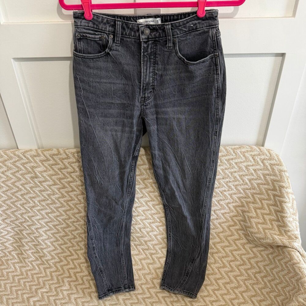 Abercrombie & Fitch Women’s Curve Love The Skinny High Rise Jeans